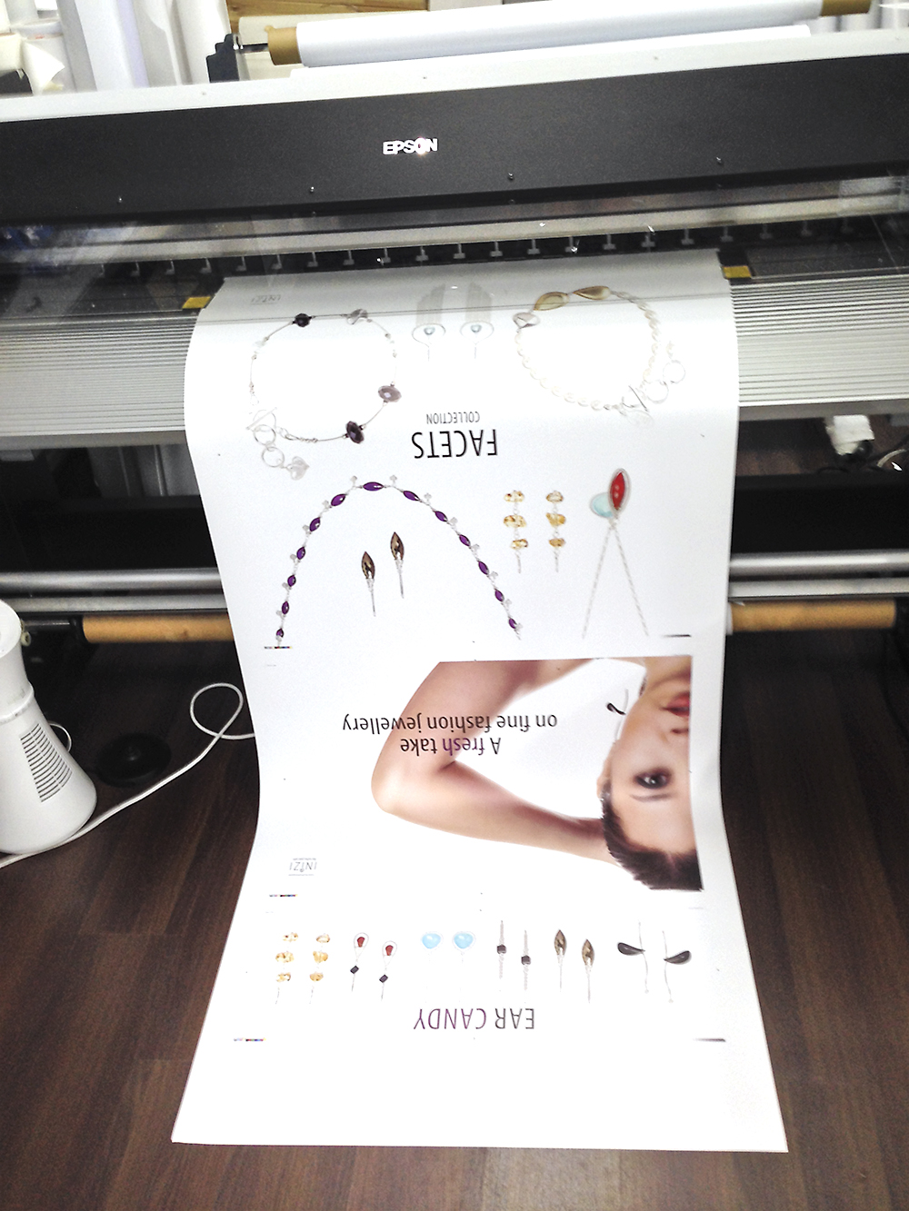 INIZI: Getting ready to participate at Hong Kong International Jewellery Show 2015