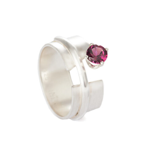 Rhodolite Garnet Sterling Silver Ring on Band by INIZI