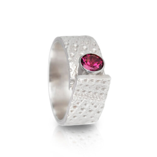 Rhodolite Garnet Textured Ring by INIZI