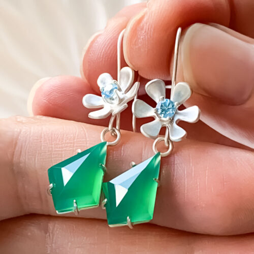 Perfect earrings for a perfect day.
